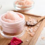 Sastāvdaļas, kas jāiekļauj uzacu skrubī